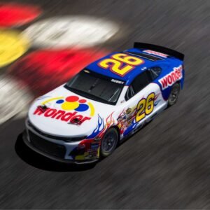1/12 Losi NASCAR Ricky Bobby No. 26 Wonder Bread Chevrolet ZL1 (Battery & Charger Included)